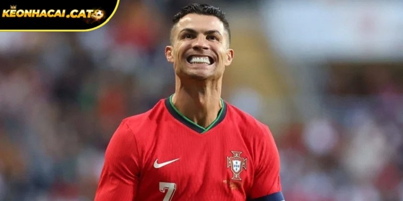 CR7 đang là huyền thoại sống của bóng đá Bồ Đào Nha