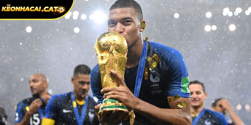 Ninja Rùa vô địch World Cup khi chỉ mới 18 xuân xanh