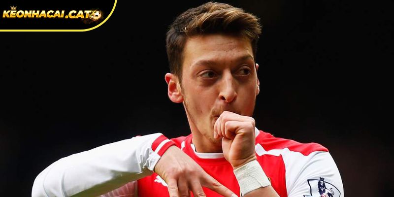 Ozil được coi là Trequartista cuối cùng
